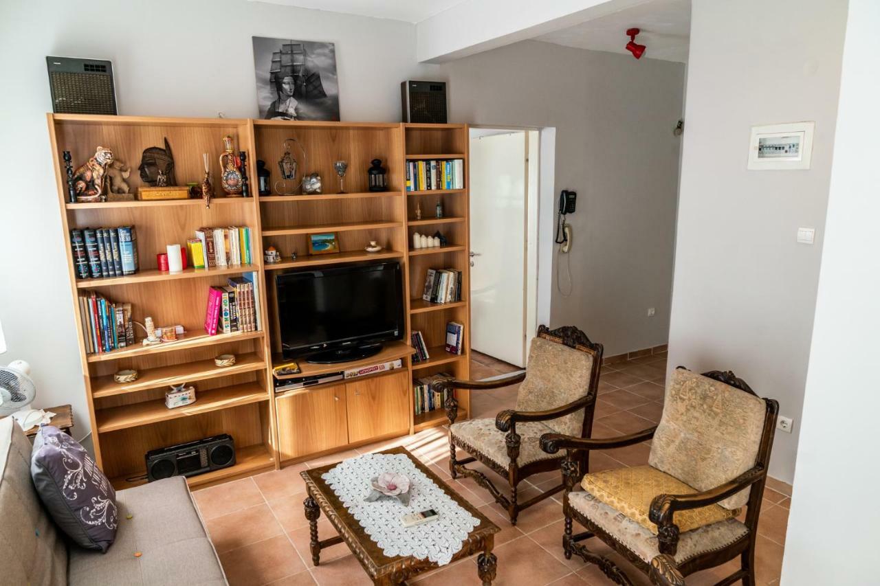 Next To The Sea - Apartment Agia Triada  Exterior photo